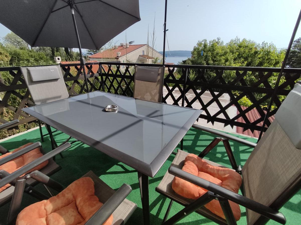 Apartment Teresa With Big Terrace Dramalj Криквеница Екстериор снимка