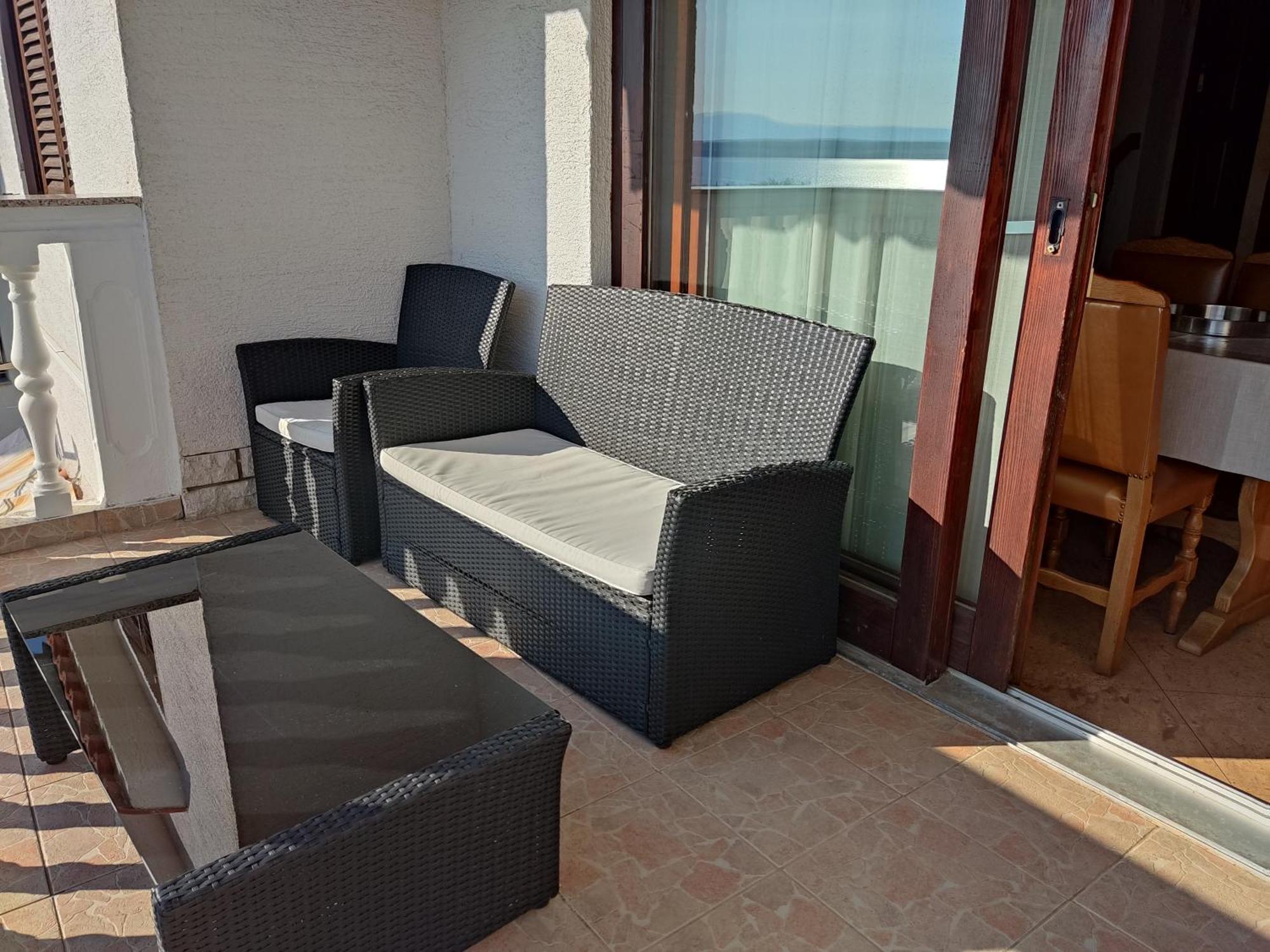 Apartment Teresa With Big Terrace Dramalj Криквеница Екстериор снимка